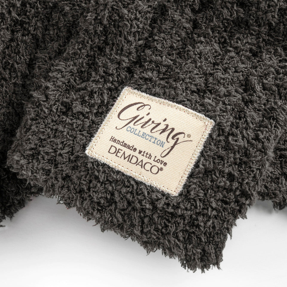 Demdaco chunky knit discount blanket