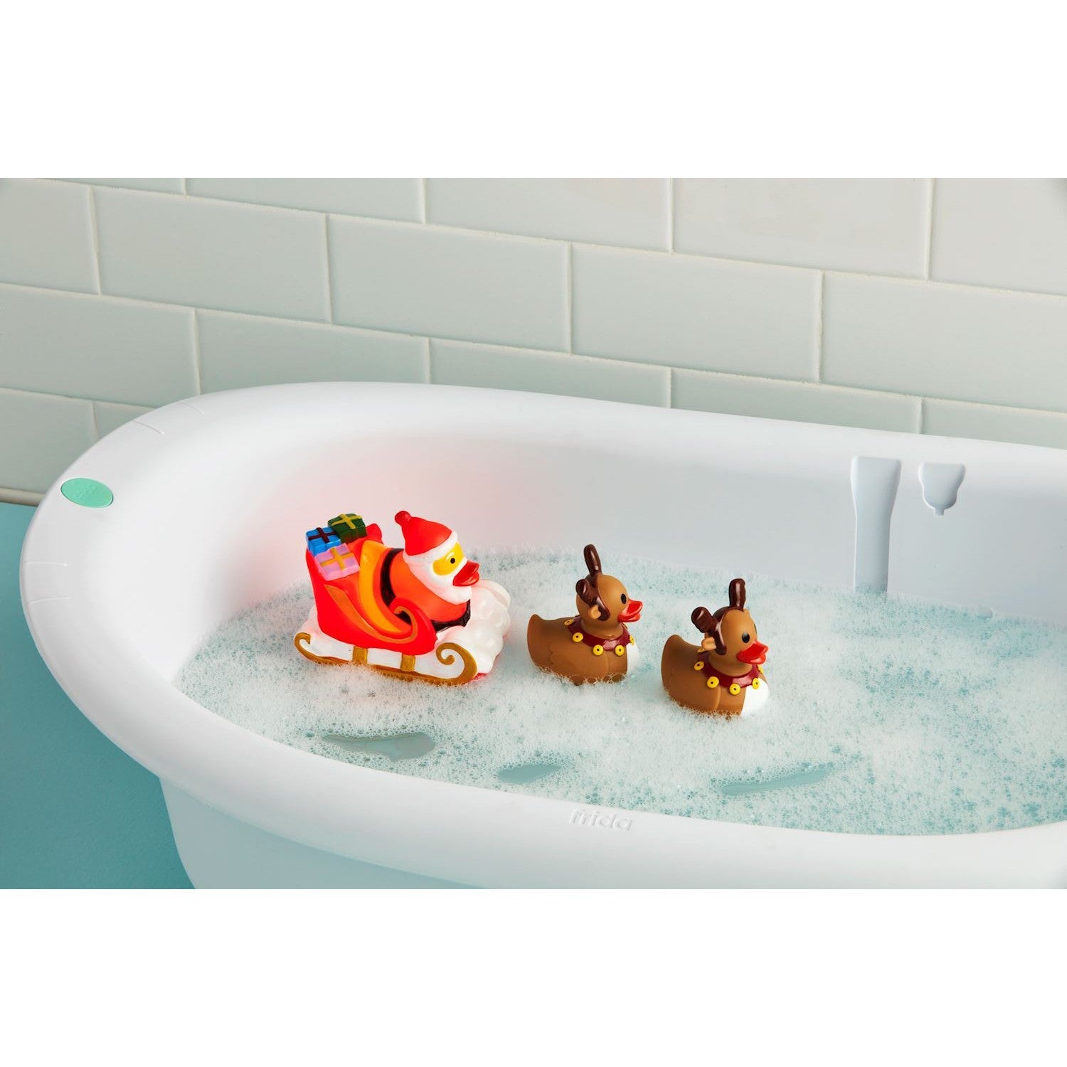 Mud Pie Santa His Reinducks Bath Toy Set