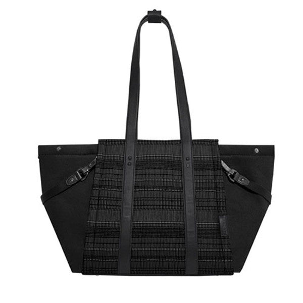 Skip hop diaper bag fashion tote