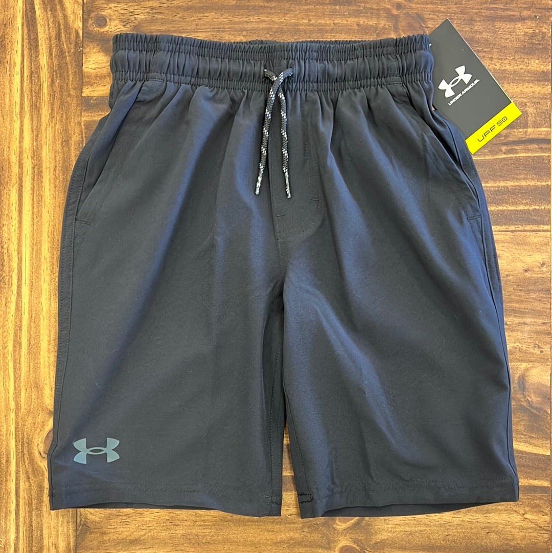 Under armour sale loose heatgear shorts