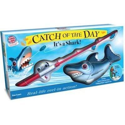 http://www.littlegiantkidz.com/cdn/shop/products/Small-World-Toys-Catch-of-the-Day-Its-A-Shark-SMALL-WORLD_54fd35b8-ae84-4b20-8fce-2d2e9b71e066.jpg?v=1628899503&width=2048
