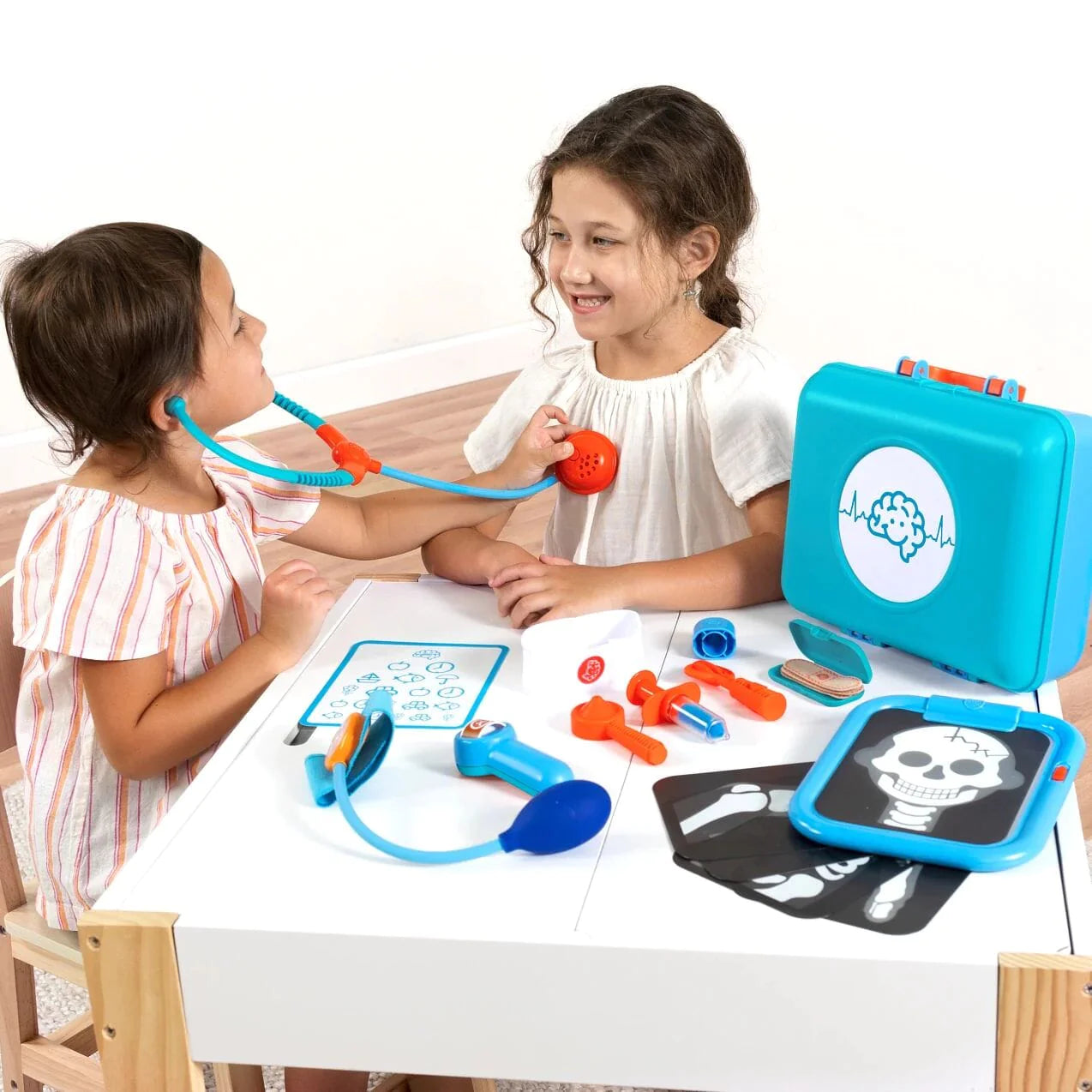 Fat Brain Pretendables Doctor Set - The Doctor is in!-FATBRAIN-Little Giant Kidz