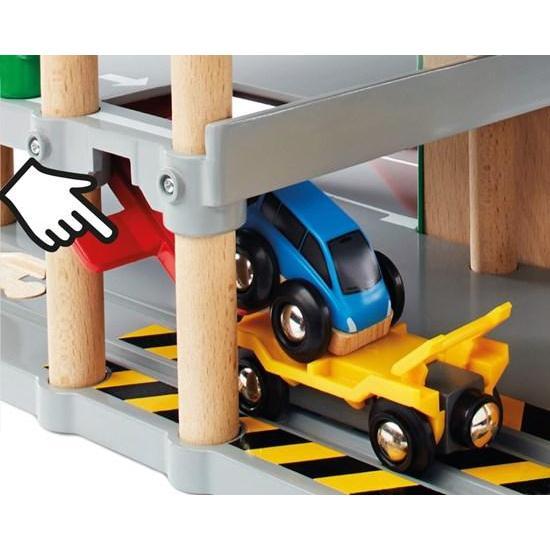 Brio 33204 parking garage online